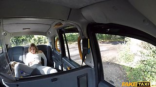 Faux taxi - she wets herself and busts all over my taxi!