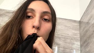 Eating Cream From My Pussy - A Hungry Solo Teen Webcam Show