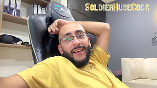 Horny MILF visits her lover to suck his huge cock and also his hairy ass in his office