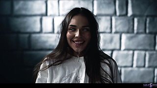 Fetching Clemence Audiard and Milan Cheek at parasited scene