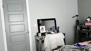 Alinity Getting Ready Onlyfans Livestream Video