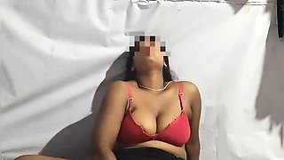 Desi Bhabhi Semadarling Fingering Orgasm - Indian Aunty Deep Throat & Pussy Fingering
