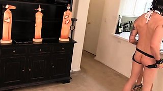 Obey Melanie – Femdom Gestures And Maid Trainer FemDom