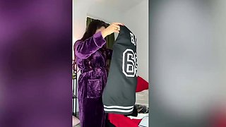 Love Chat Big Boobs Brunette Masturbating For Cam