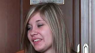 Holly Anderson