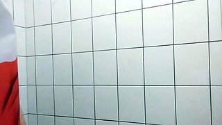 amateur fionacam flashing ass on live webcam