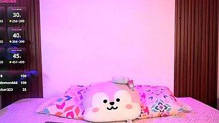 Cute blonde amateur webcam teen masturbating
