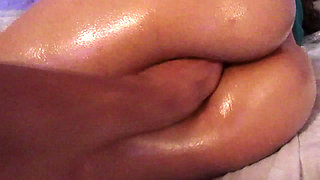 Arab MILF Fisting