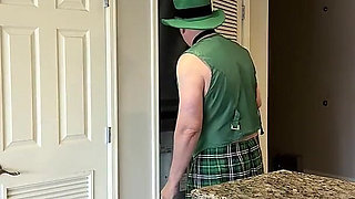 Lucky Leprachaun Blowjob