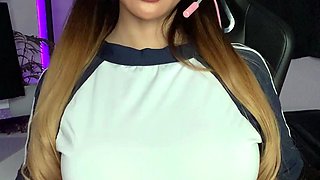 Skinny teen babes love toys