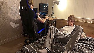 No29 : A Guy Fucks His Cute Stepbrother, Gives A Deep Throat Blowjob, And Fucks The Twinks Tight Ass - Ethan Lestray, Cute Guy And Max Gen