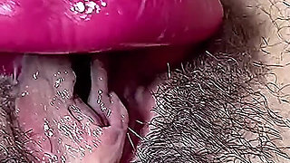 Extreme Licking and Sucking Tight Virgin with Close-up!!!