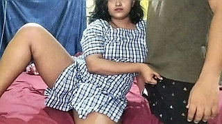 Indian school teacher seduces and fucks her big ass