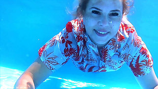 Long Breath Holding Underwater