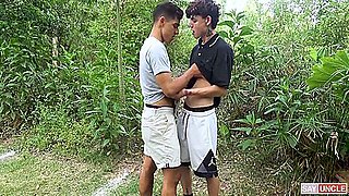 Glenn Hut And Felix Harris - Anonimo: Jogging To Orgy: Latino Threeway