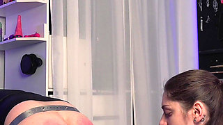 Punishment & Dildo-fuck