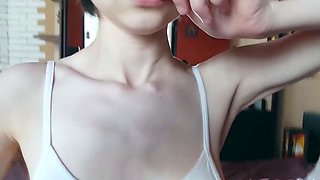 Hot amateur webcam teen masturbates for their fans