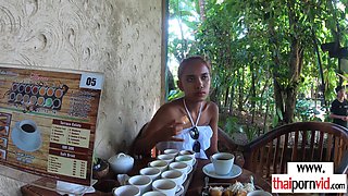 Amateurs Thai teenage masturbating in a pool