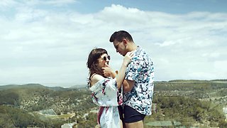 Brunette Paulita and hunky Anthony explore every inch in a steamy coupling