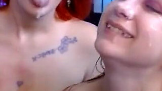 Kitty Ronna Brings Over Starr Lyte for Free Use Livestream