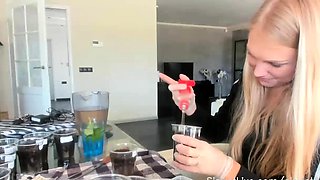 Hottest Amateur 19yo Blonde Teen going solo on Webcam