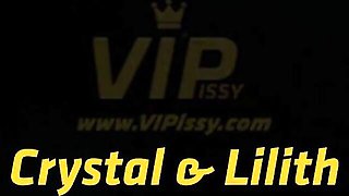 Splendid Alexis's peeing lesbians action