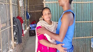 Devar Bhabhi, Suhash Saha And Big Pussy In Gaon Ki Bhabhi Ki Chut Ko Devar Ne Jungle Mein Pakad Ke Jor Se Phaad Di! 10 Min