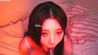 Korean ASMR female internet celebrity licks ears and gives you oral sex as a birthday gift aceasmr