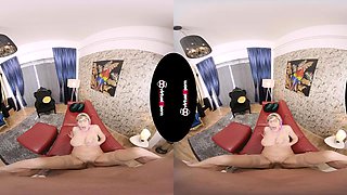 Lady Diana - Rough Sex With Grandma #VR Reality