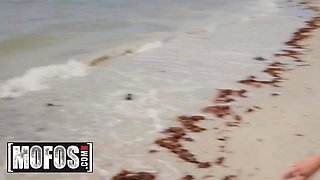 Petite Asian Vina Sky swallows cum