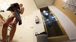 Very Hot Amateur Blonde 19yo Teens jerking off on Webcam