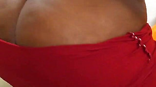 Big Booty Undressing and Playing with Sextoy.