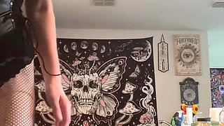 73 Giantess Cooks in Tiny Kitchen