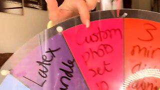 Solo girls masturbate until orgasm for