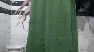 Hot Bath Back Side Priya Bhabi
