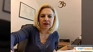 FrauleinSchmitt Erotic display at stripTango