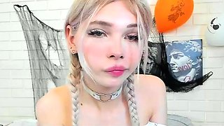 AMATEUR BIGTIT BLONDE TEEN MASTURBATES IN STALKINGS