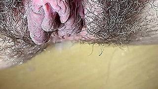 Crazy Pussy Linking with a Toy Makes Me a Big Squirt!!! Hot Pussy Eating!!!