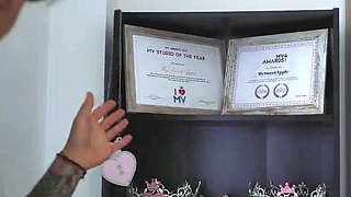 Lustery E Kim And Paolo The Naked Neighbors Documentary