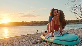 Curvy Buxom PAWG Enjoys the Sunset & Her Husband's Dick On the Shore Of the Lake