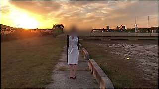 個人撮影巨乳熟女にヒタッと白ワンヒてノーフラ散歩お買い物ホッチか Japanese/hentai/asian/milf/step Mom/big Tits/日本人/熟女/巨乳/素人/潮吹き