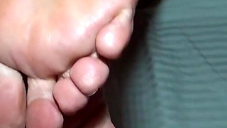Sexy Mature Soles & Foot Job Aunty Ann Plays with Her Pussy up Close