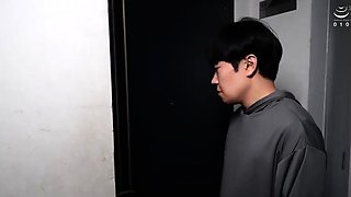 Japanese Asian mature giving blowjob to lucky guy