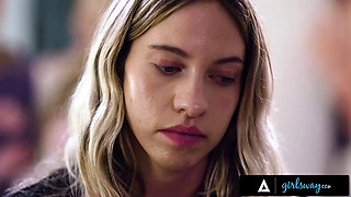 Khloe Kapri Dominates Gia Derza During Overnight Shower Fuck At Wild Party