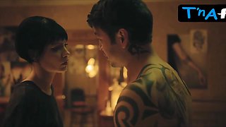 Anna Zavtur Bosoms, Panty Episode in Likhie