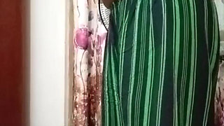 Sri lankan girl clothes undressing