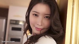 Nagi Hikarus Big Tits in Wild Group Sex