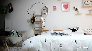 Tiny teen leaked pussy check up hidden cam video
