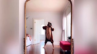 Amateur Teen Dances and Teases Solo on cam