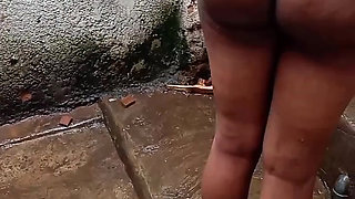 Curved shaped gf blooming outside,naked feeling herself